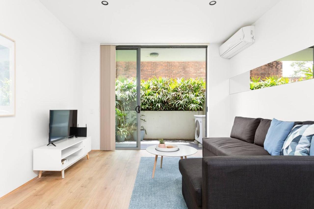 Sunshine Pacific - A Spacious Boutique Apartment Sydney