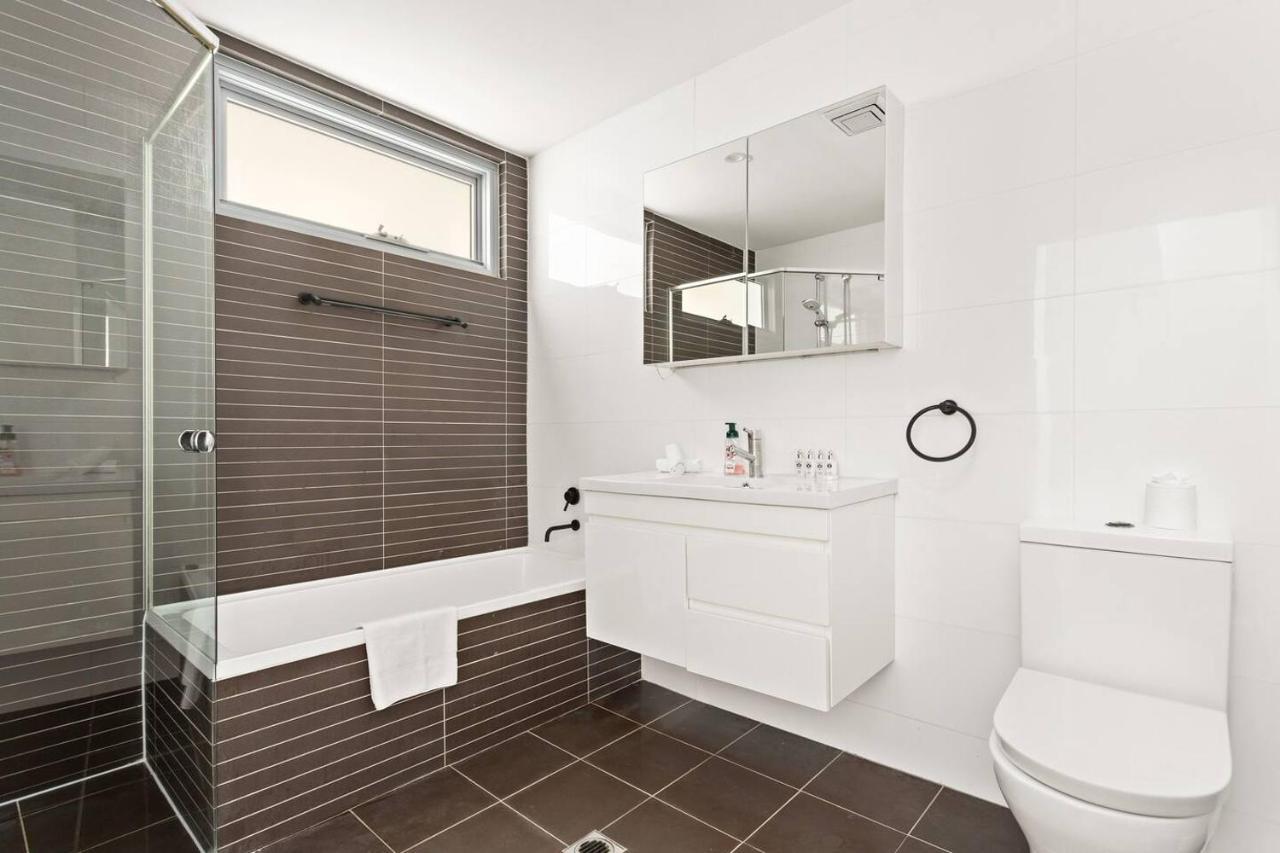 Sunshine Pacific - A Spacious Boutique Apartment