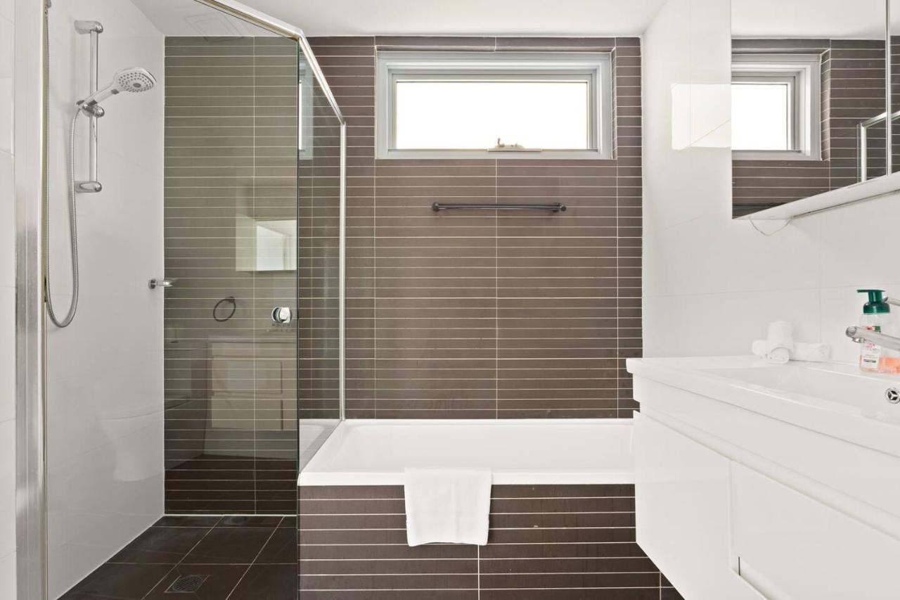 Sunshine Pacific - A Spacious Boutique Apartment